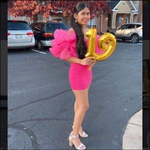 Meet your Posher, Daniela